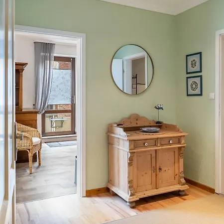 Lugano Fuer 2 Personen 53 M² Apartman